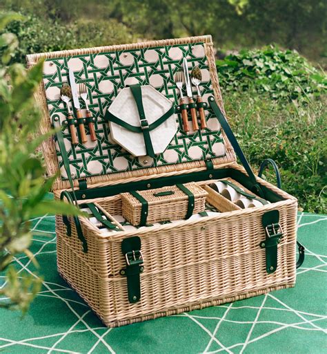 miss dior picnic basket